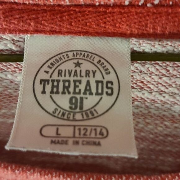 Wisconsin Badgers Rivalry Threads Sweatshirt - Picture 4 of 5